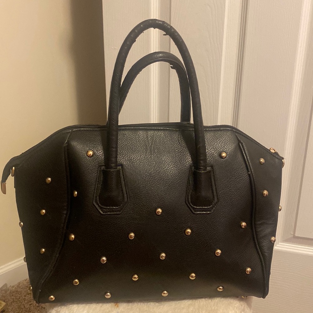 Rue 21 purse